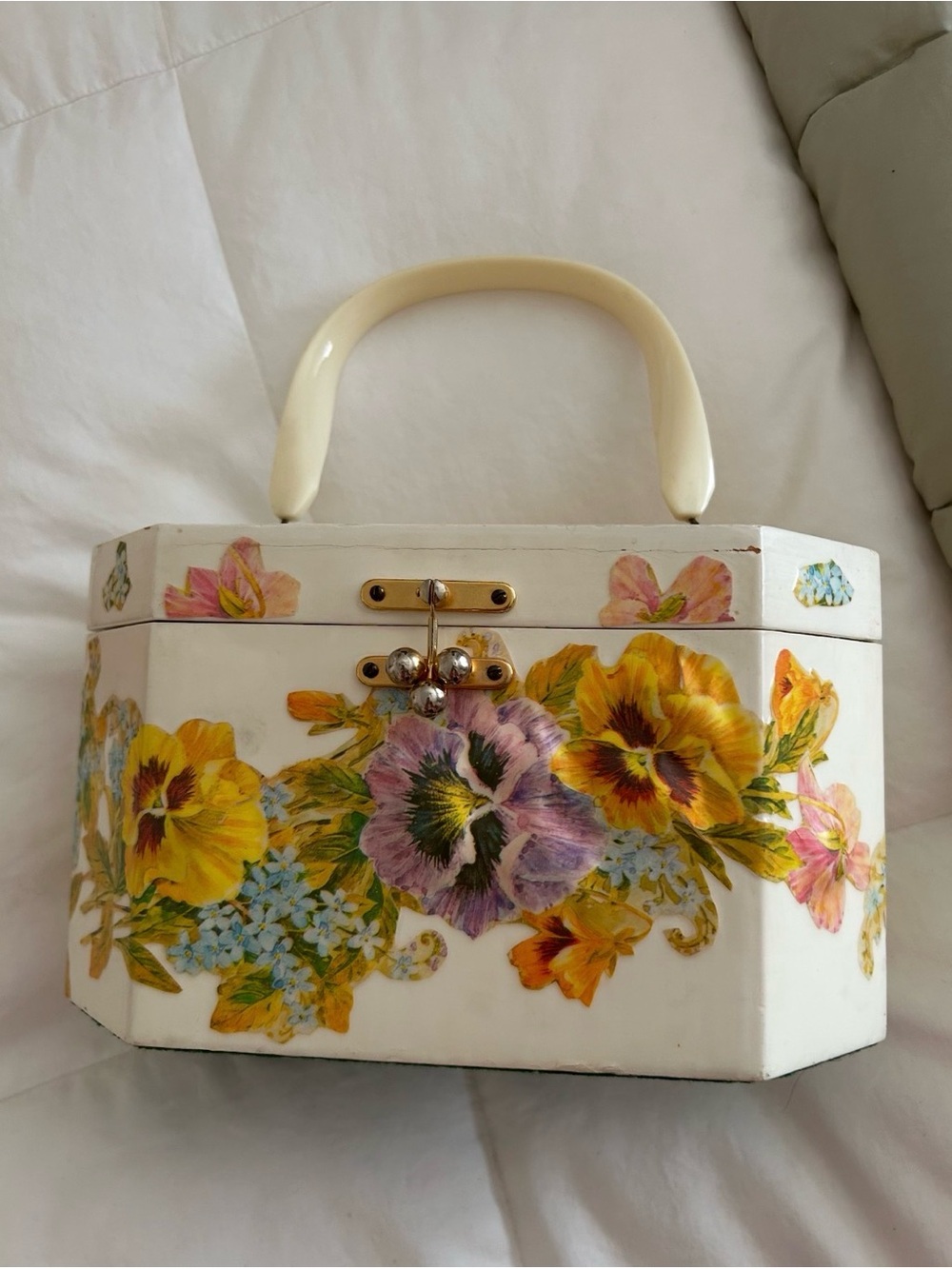 Vintage Floral White Box Bag with Ivory Handle